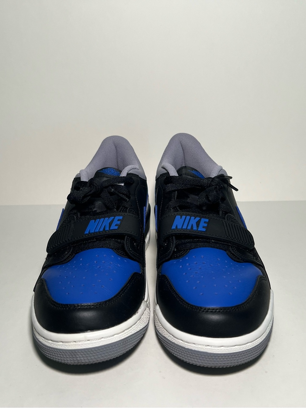 Air Jordan Legacy 312 Low-Top Sneaker in Blue and Black